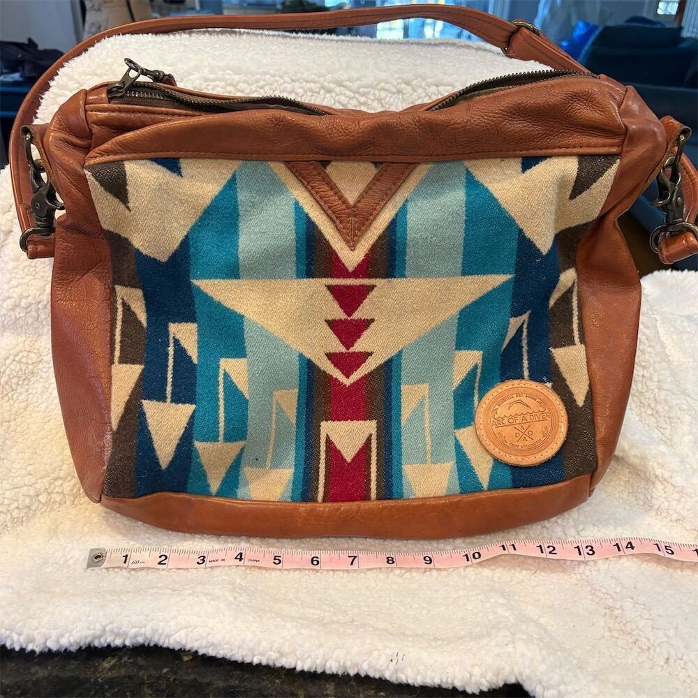 Arc Of A Diver Women's Multicolor Geometric Shoulder Bag Vintage Chic - Picture 1 of 11